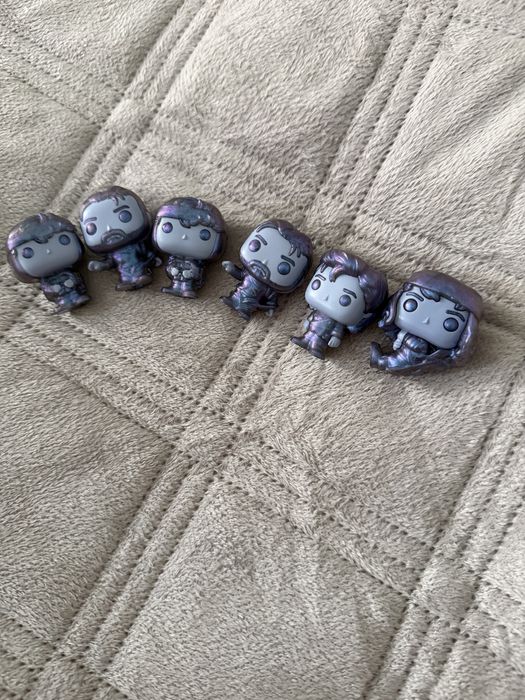 Обмен kinder joy stranger thinks очень странные дела