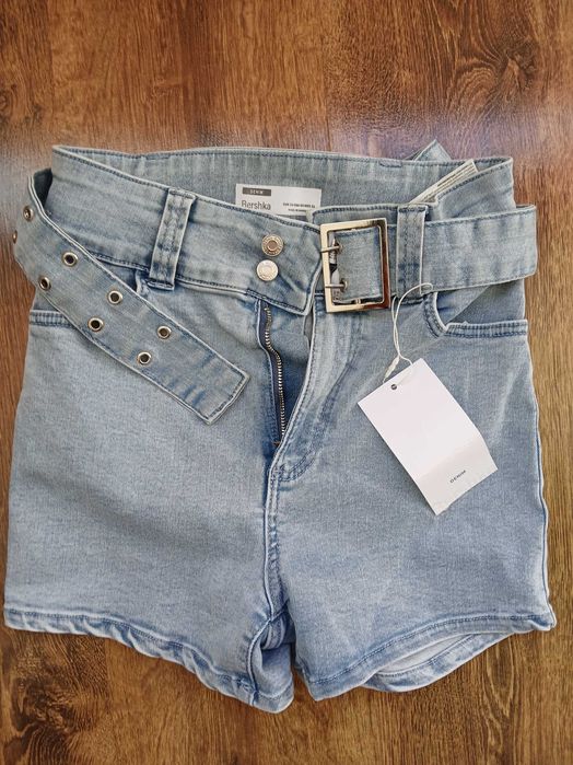 Къси и дълги дънкови панталони.