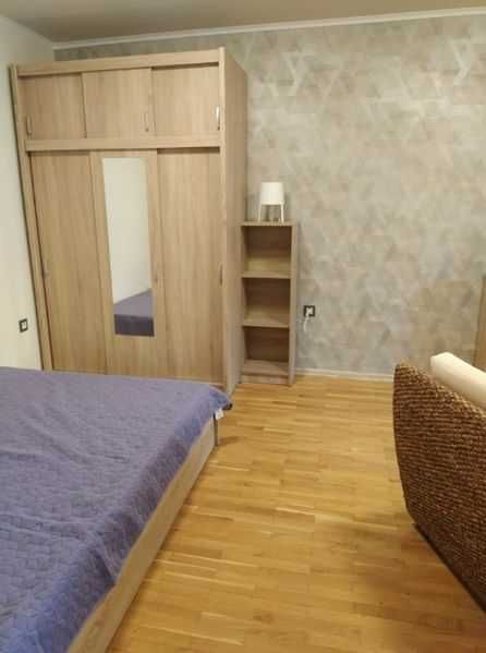 Дава се под наем Двустаен апартамент в София, Гео Милев - 50 кв.м за 398.82 € - Снимка #1