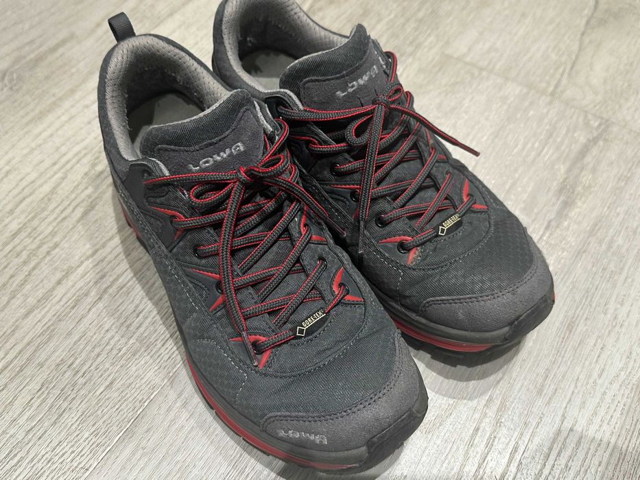 Туристически обувки Lowa FERROX GTX LO