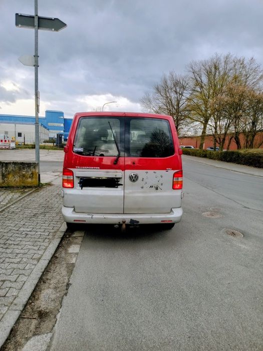 Продавам VW t5 2006