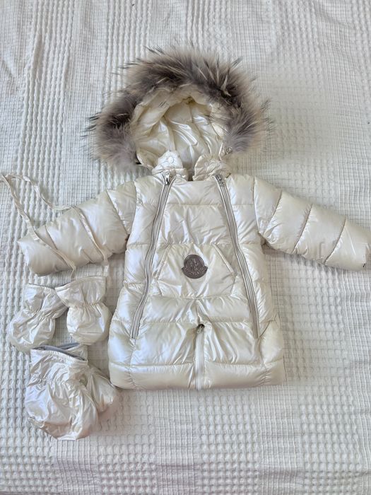 Зимний комбинезон монклер до года