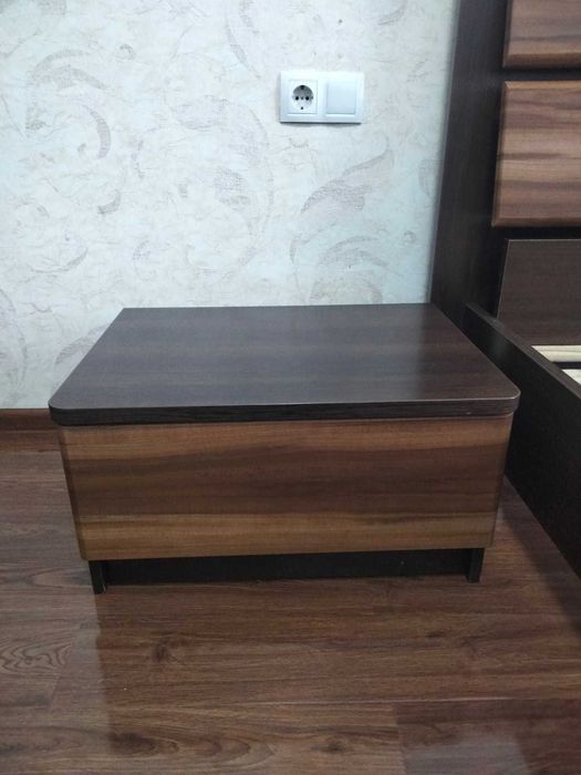 Кровать двуспальная