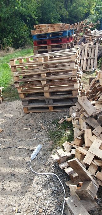 Paleti  lemne de foc
