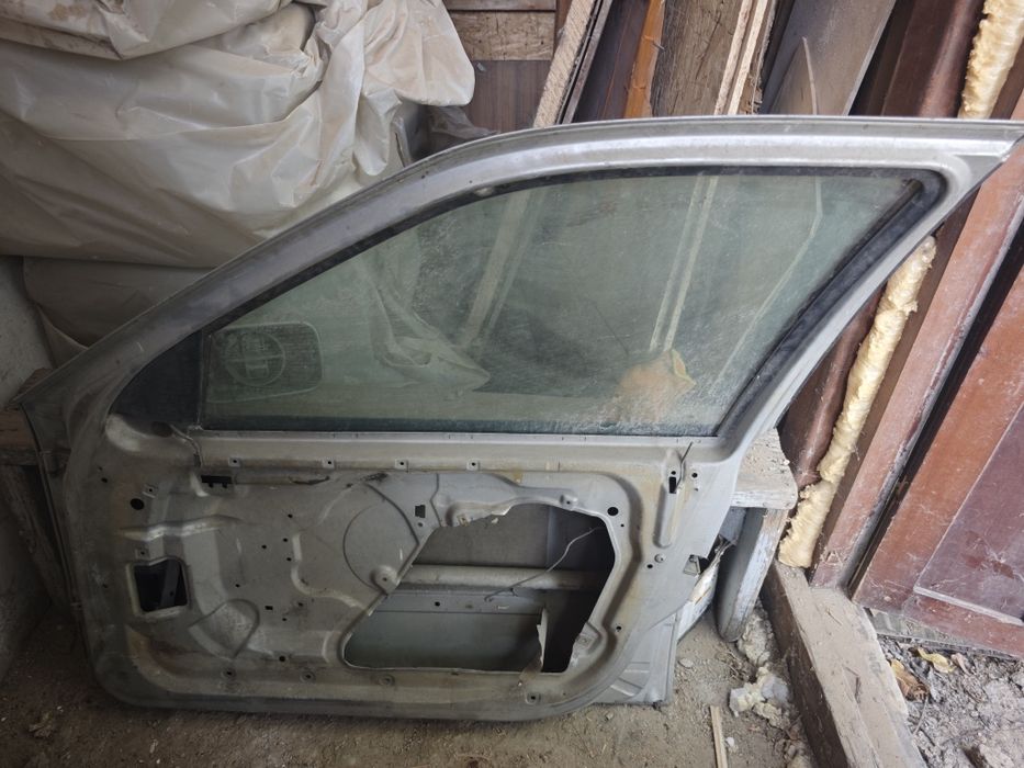 Двери и багажник на   BMW 320