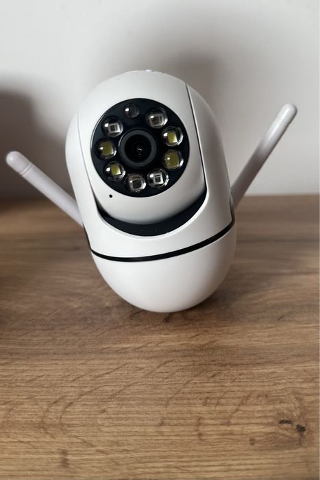 Camera de supraveghere rotativa WI-FI FULL HD
