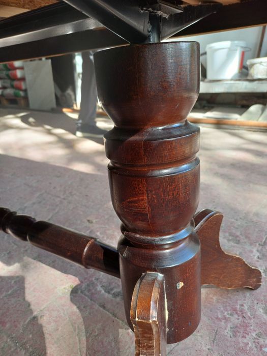 Продается уникальный кофейный столик трансформер