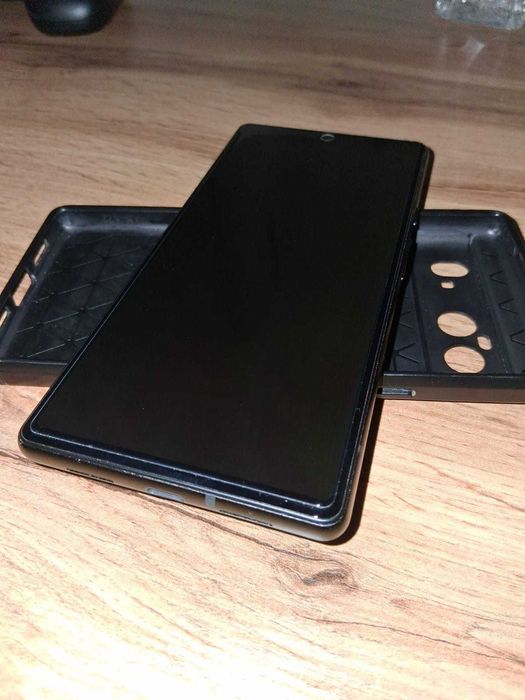 Google Pixel 6  128GB  Stormy Black OLED 90hz