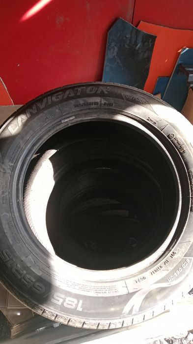 продам шины на 15