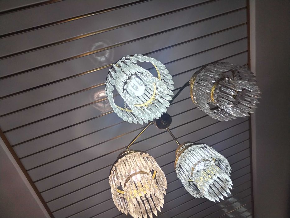 Старинен полилей