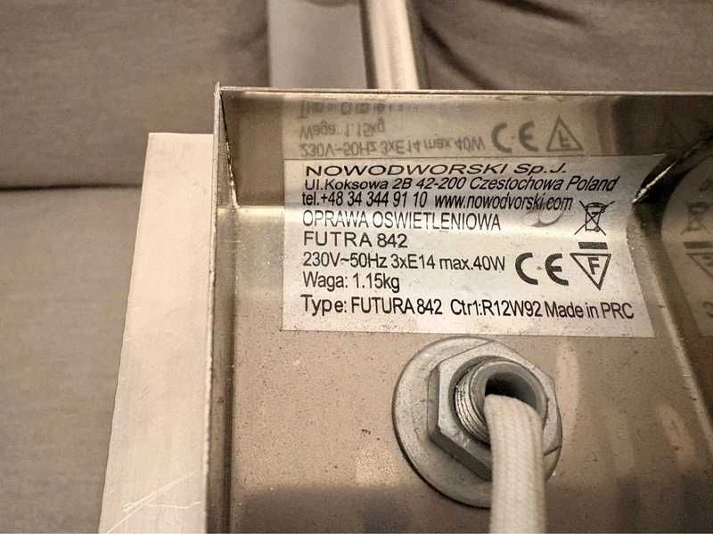 Plafoniera Nowdworski cu 3 lumini + set 3 becuri led E14