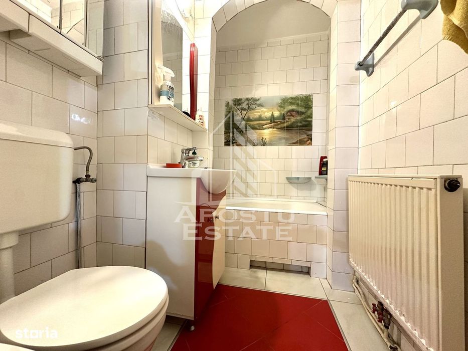 Apartament 3 camere de vanzare, decomandat, zona Sagului, Timisoara