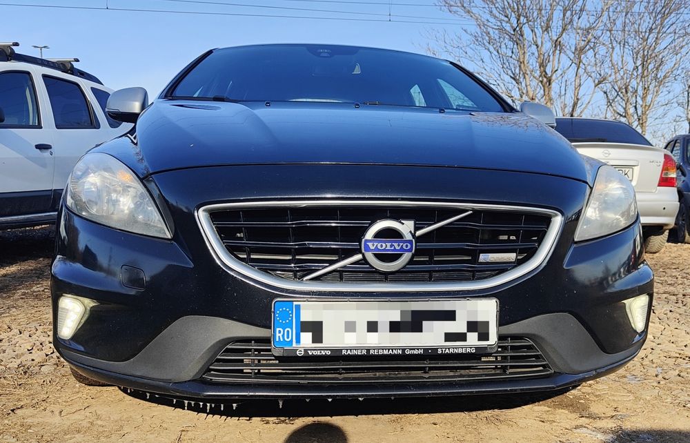 Volvo V40, D4, 190 CP, cutie automată