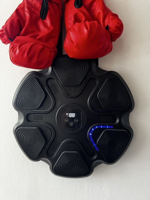 Боксова плоча с музика и bluetooth