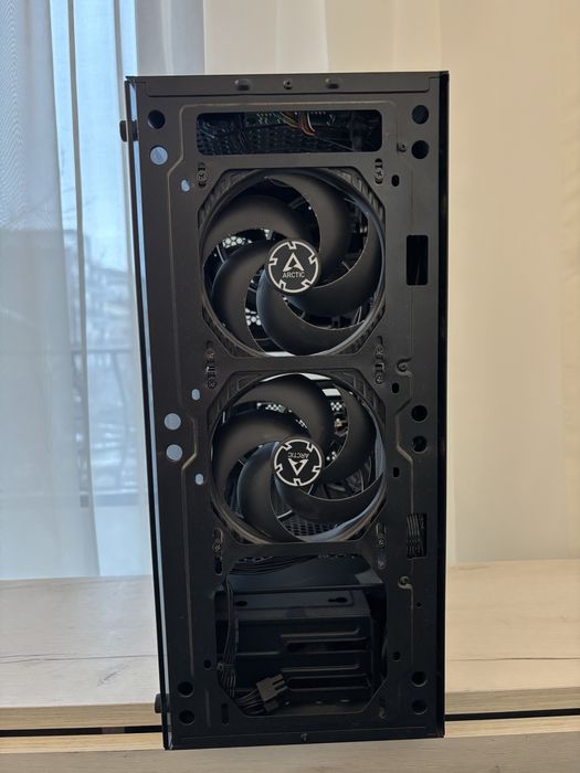 Sistem PC Gaming Ryzen 5 3400G / Cadou antena Wi-fi