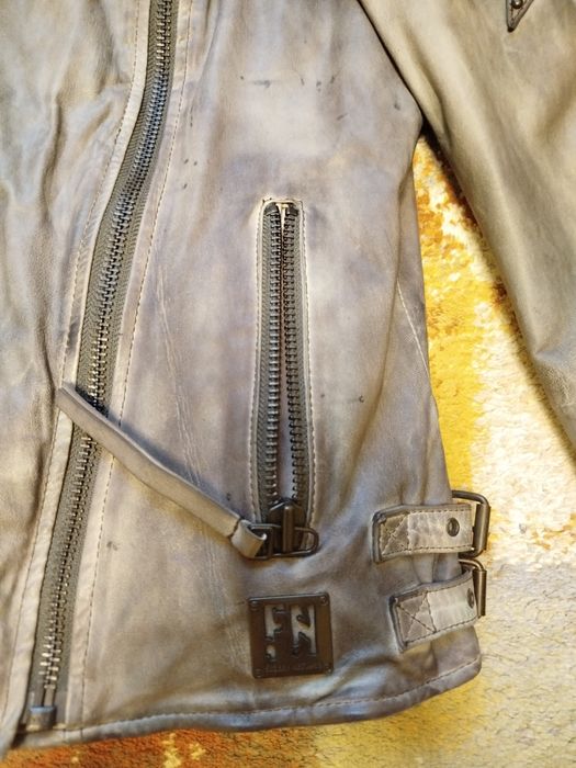 Дамско кожено яке Freaky Nation XS