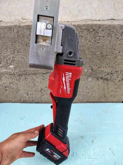 Flex milwaukee fhsag125xpdb cu kit rindea + baterie