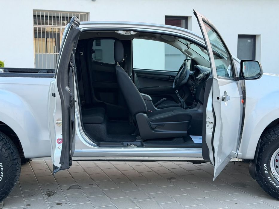 Isuzu d-max 2.5 4x4 4x2 euro 5