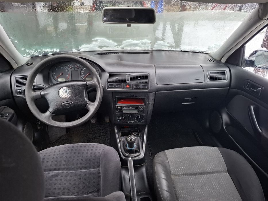 Volkswagen  golf 4