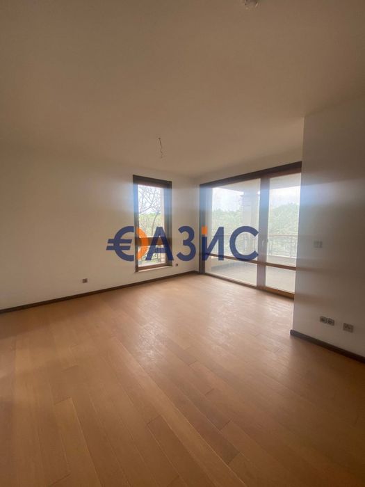 Продава се Четиристаен апартамент в к.к. Слънчев бряг - 280 кв.м за 674 €/кв.м - Снимка #4
