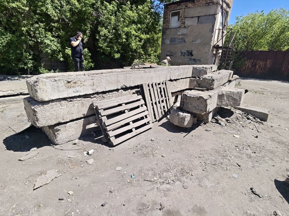 ЖБИ изделия столбы