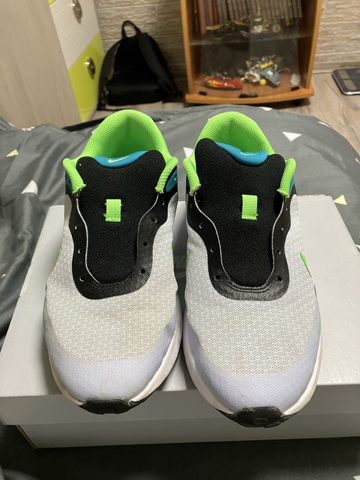 Оригинални маркови обувки Nike