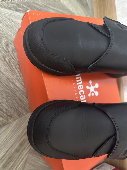 Продам туфли для мальчика