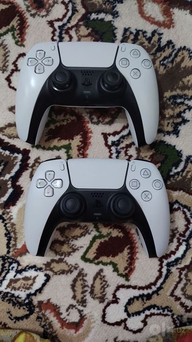 Playstation 5 Fat дискаводим 825.gb состояние идеальное 2 джостик