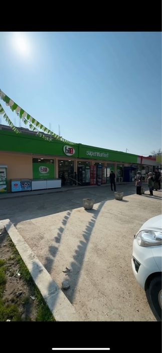 Продается нежилое помещение с размером в 10 соток на Бектемирском райо
