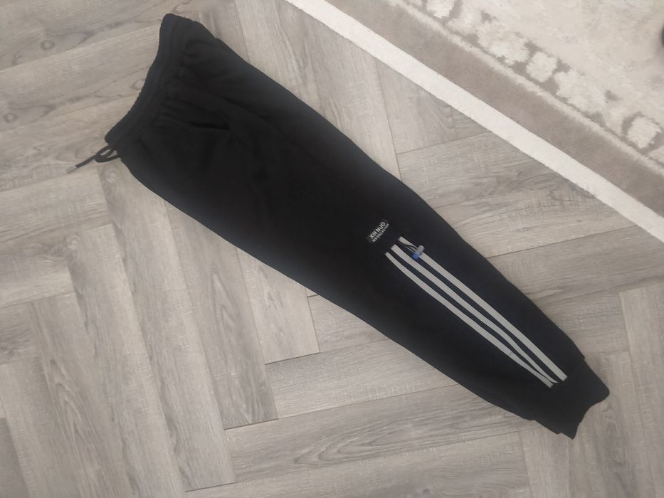 Продам спортивное трико