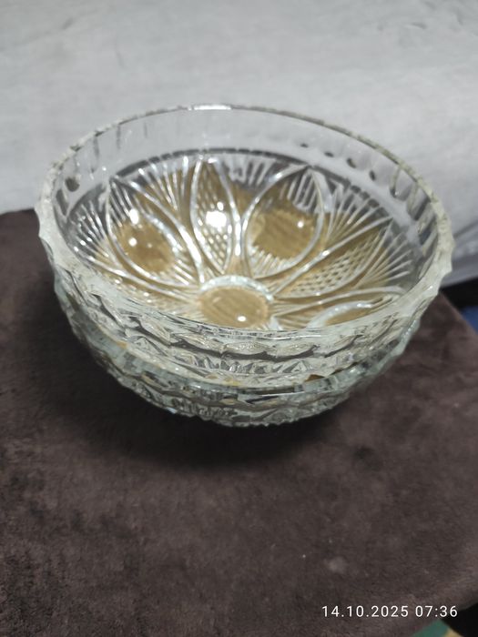 Спрочно Продам Хрустальные Салатницы 2 шт