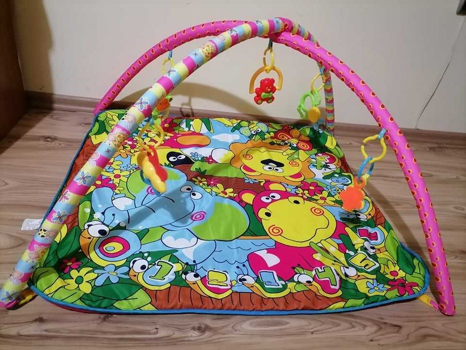 Детско килимче за активна гимнастика