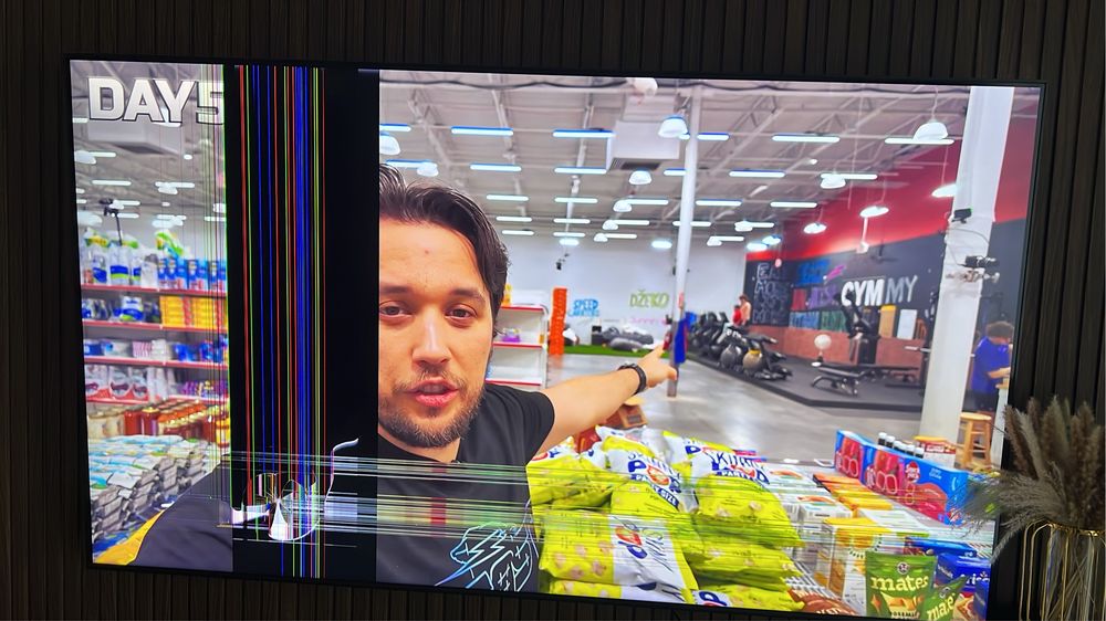 Продам телевизор Samsung QLED 75″ 4K UHD