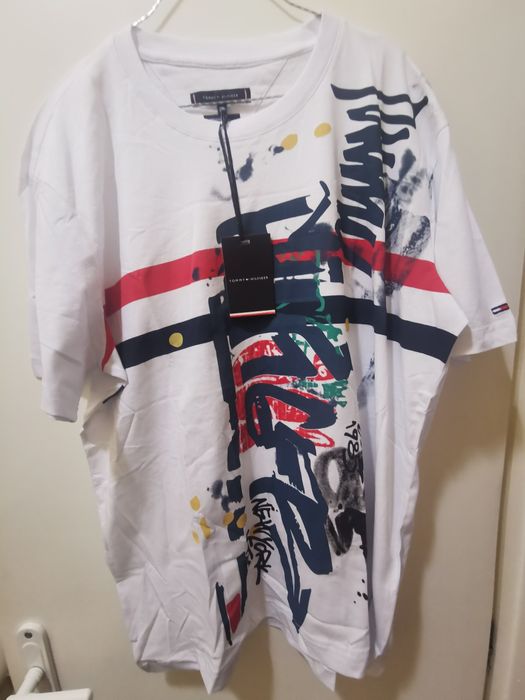 Tommy Hilfiger страхотна 3ХЛ