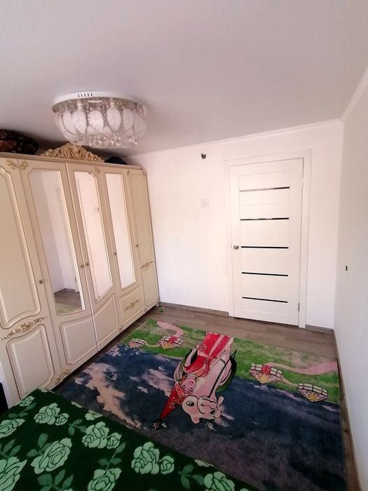 Продам 4-ком квартира