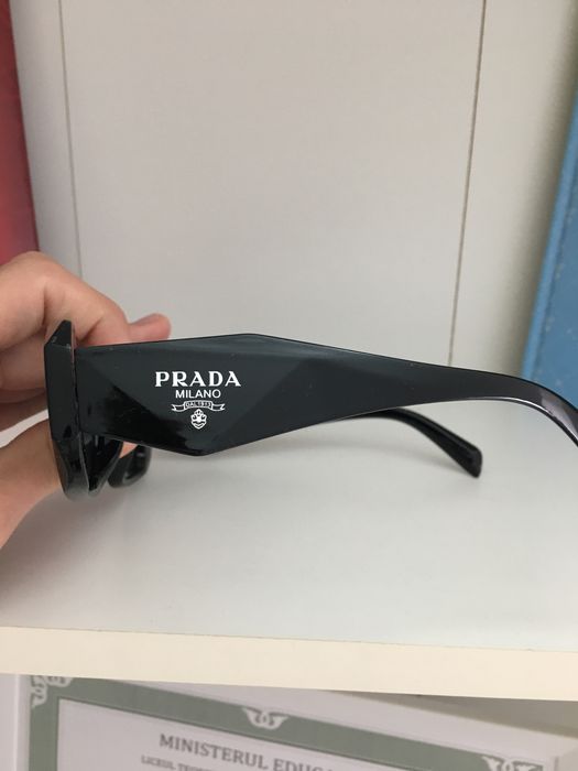 Ochelari de soare Prada