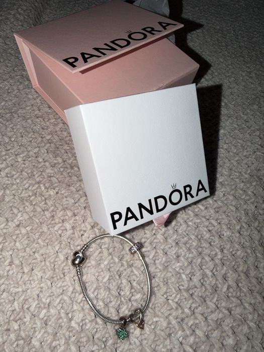 Чисто нова оригинална гривна Pandora