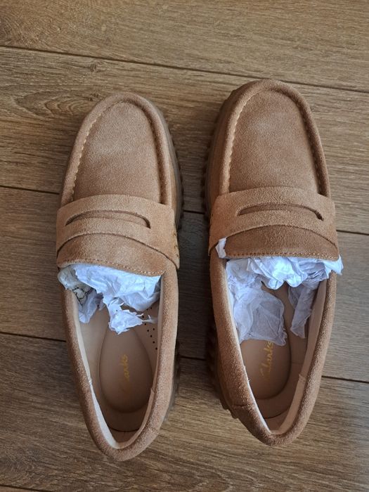 Дамски велурени обувки, 37 номер, Clarks