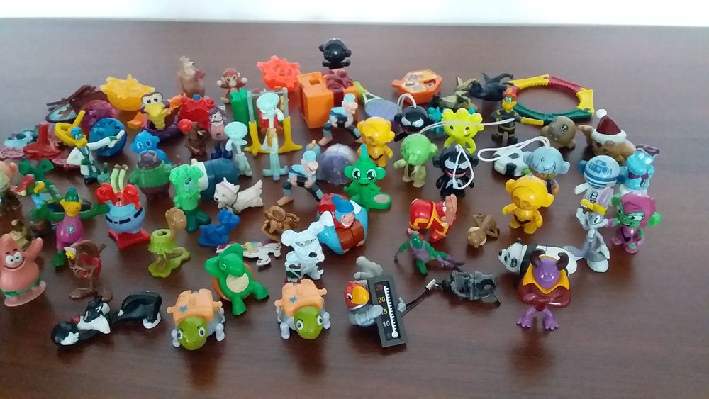 Игрушки разные для мальчиков