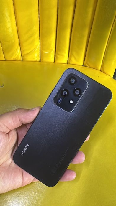HONOR 200 б/у состояние отличное