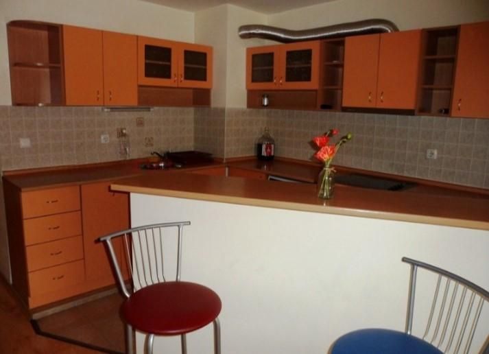 Дава се под наем Тристаен апартамент в София, Медицинска академия - 95 кв.м за 700 € - Снимка #4