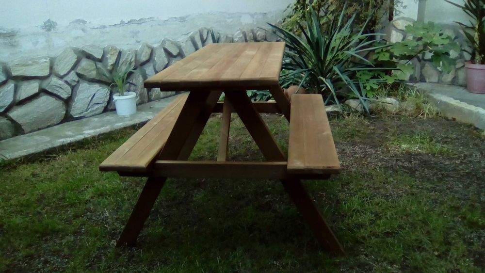 Масичка с пейки детска, градинска.