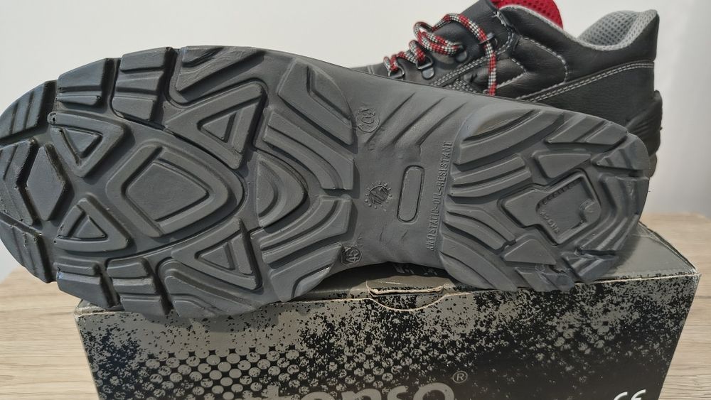 Работни обувки Stenso, Panda