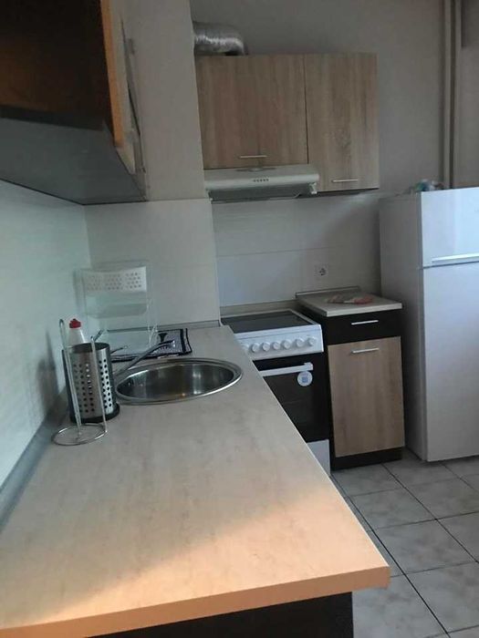 Дава се под наем Едностаен апартамент в София, Слатина - 48 кв.м за 459 € - Снимка #1