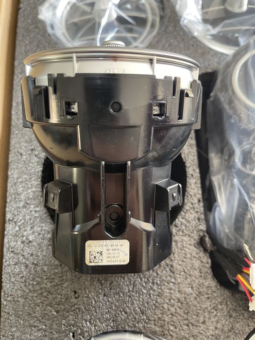 Guri de Aerisire/ Aeratoare Bord Oem Mercedes w205 A 205 83) 46 C4 Q1 MI AMG