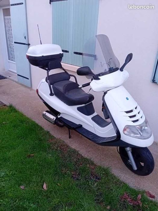 Piaggio hexagon пиаджо хексагон Скутер мотопед НА ЧАСТИ