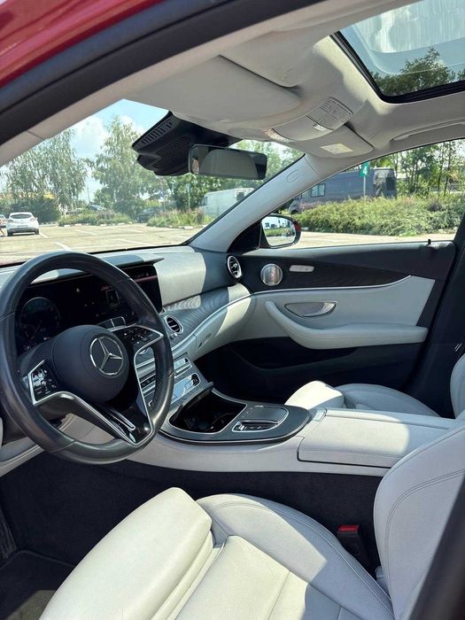 Mercedes E class 300 DE 4Matic