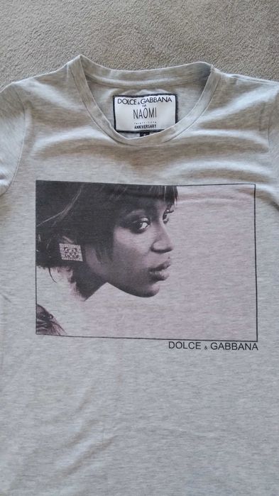 Сива тениска, Долче и Габана