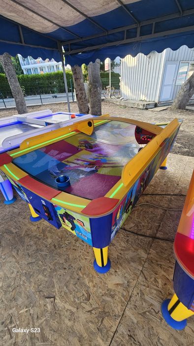 Въздушни хокеи.Водоустойчиви за външен и  вътрешен монтаж на цени от