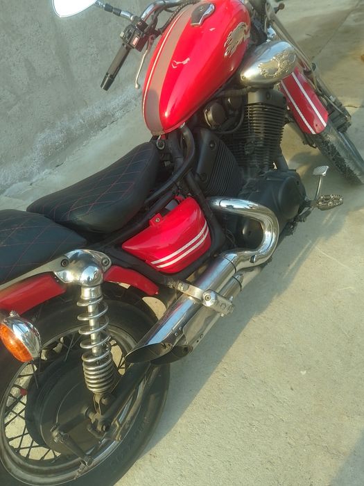 Se vinde motocicleta Yamaha virago 538 cm